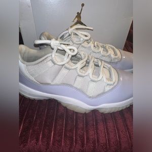 Jordan 11 Retro Low